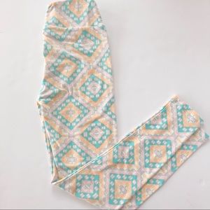 Lula Roe OS leggings. Brand new. Never worn
